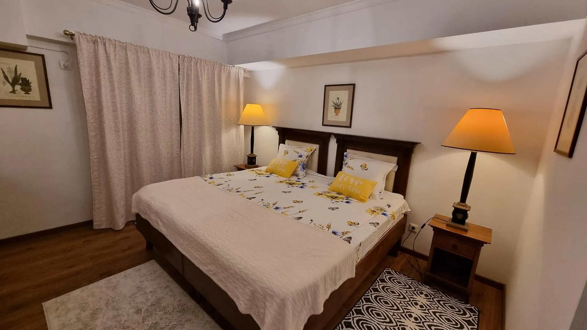 Apartment Room 27 @ Arc De Triomphe Bucharest