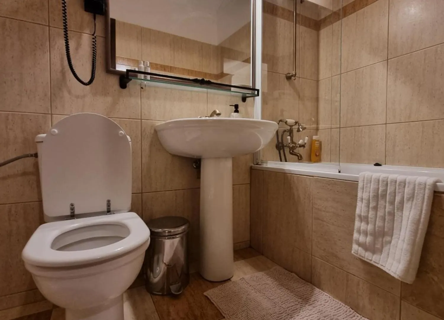 Apartment Room 27 @ Arc De Triomphe Bucharest