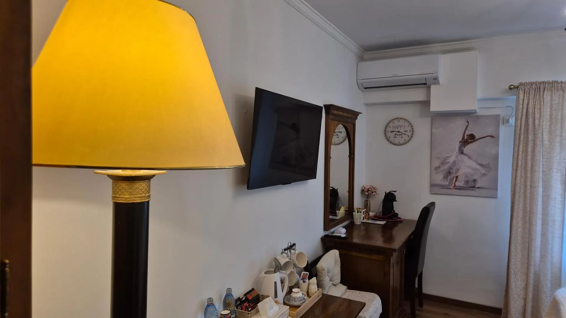 Room 27 @ Arc De Triomphe Bukarest Lejlighed